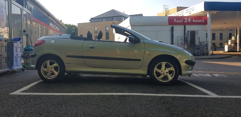 View PEUGEOT 206  S