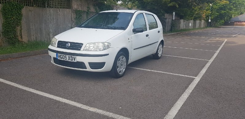 View FIAT PUNTO  Active