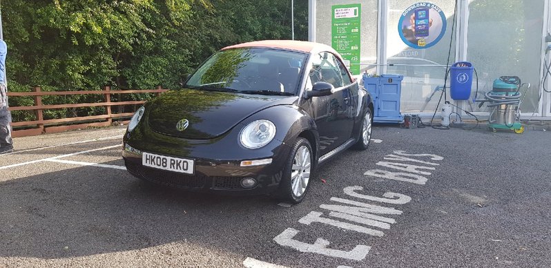 View VOLKSWAGEN BEETLE  Solar