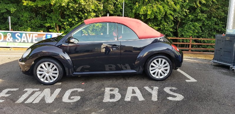 View VOLKSWAGEN BEETLE  Solar