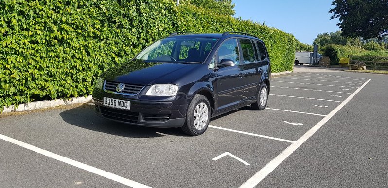 View VOLKSWAGEN TOURAN TDi PD 105 S