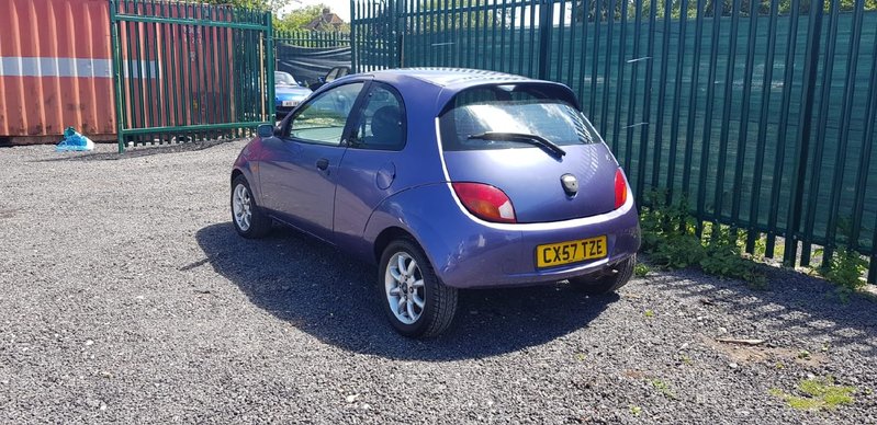 View FORD KA 70 Zetec Climate