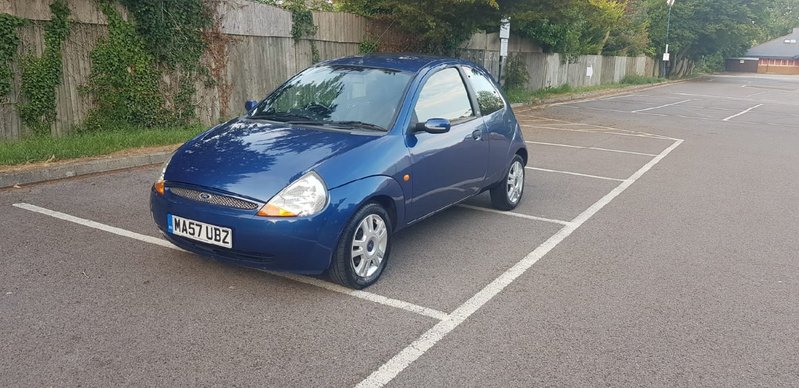 View FORD KA 70 Luxury