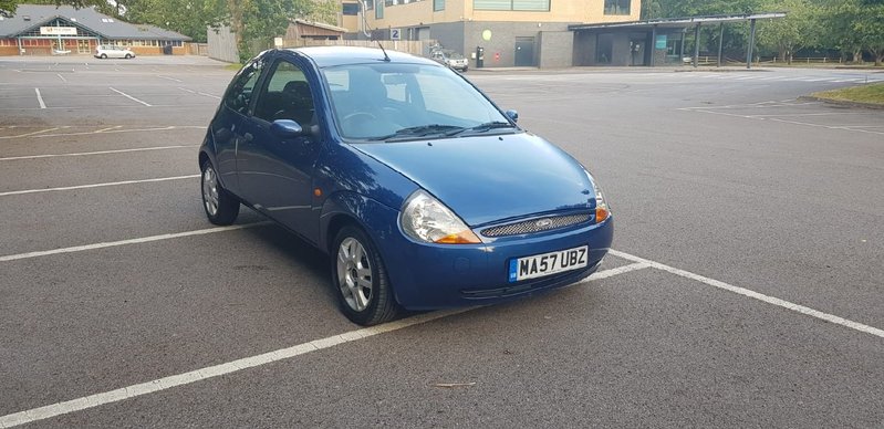 View FORD KA 70 Luxury