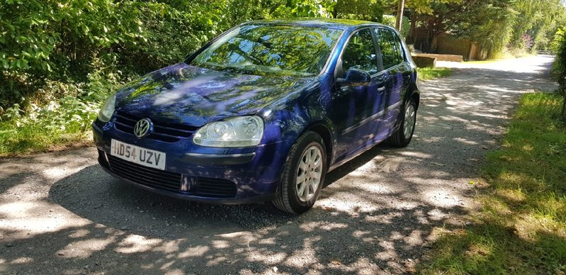 View VOLKSWAGEN GOLF TDi 105 SE