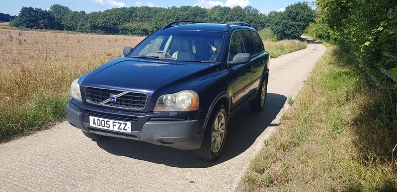 View VOLVO XC90 D5 163 Geartronic Auto SE
