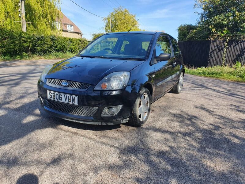 View FORD FIESTA ZETEC 16V