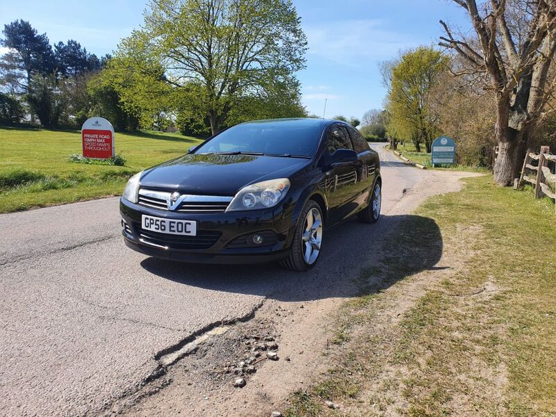 View VAUXHALL ASTRA GTC