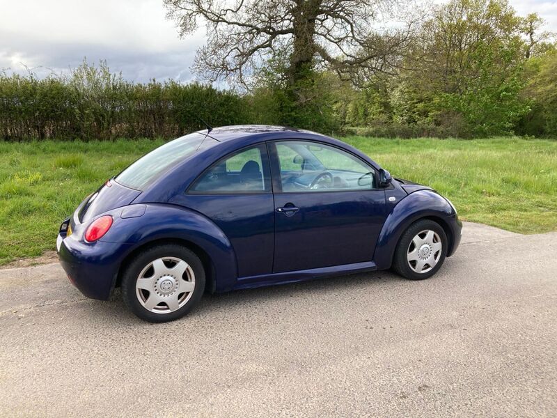 View VOLKSWAGEN BEETLE 8V